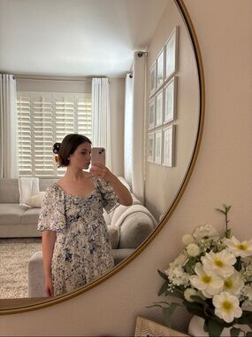 Floral Puff-Sleeve Midi Dress in Ivory and Navy